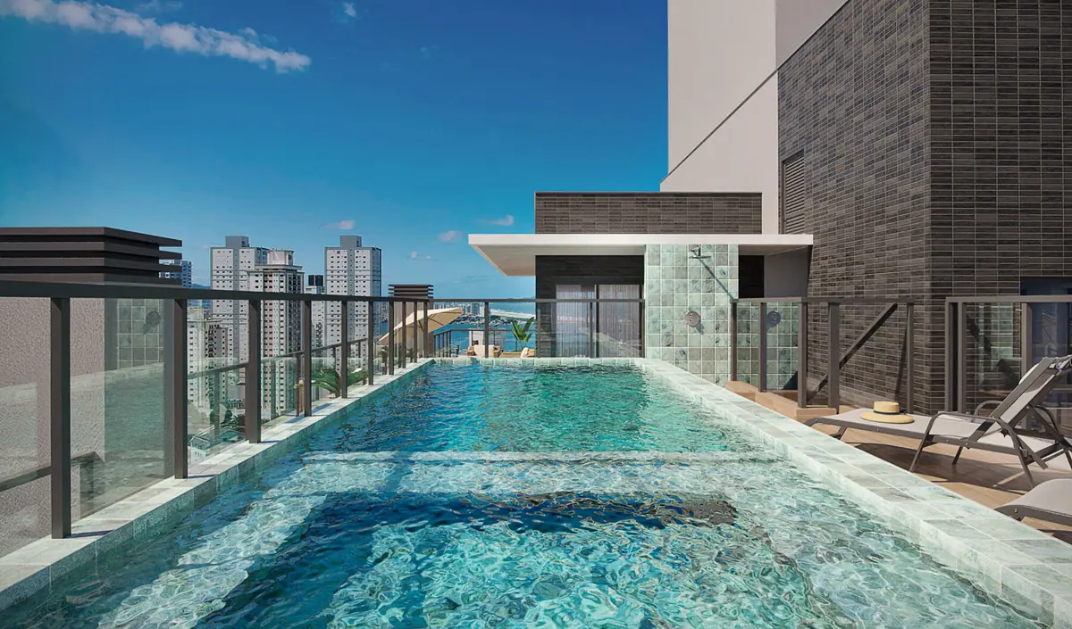 Piscina aquecida no rooftop da Torre B